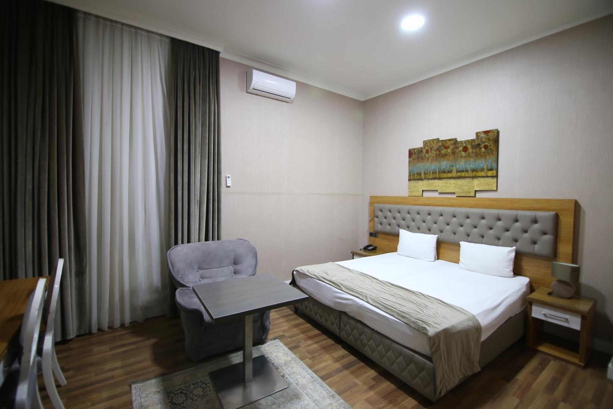 Hotel Empire Business บากู ภายนอก รูปภาพ